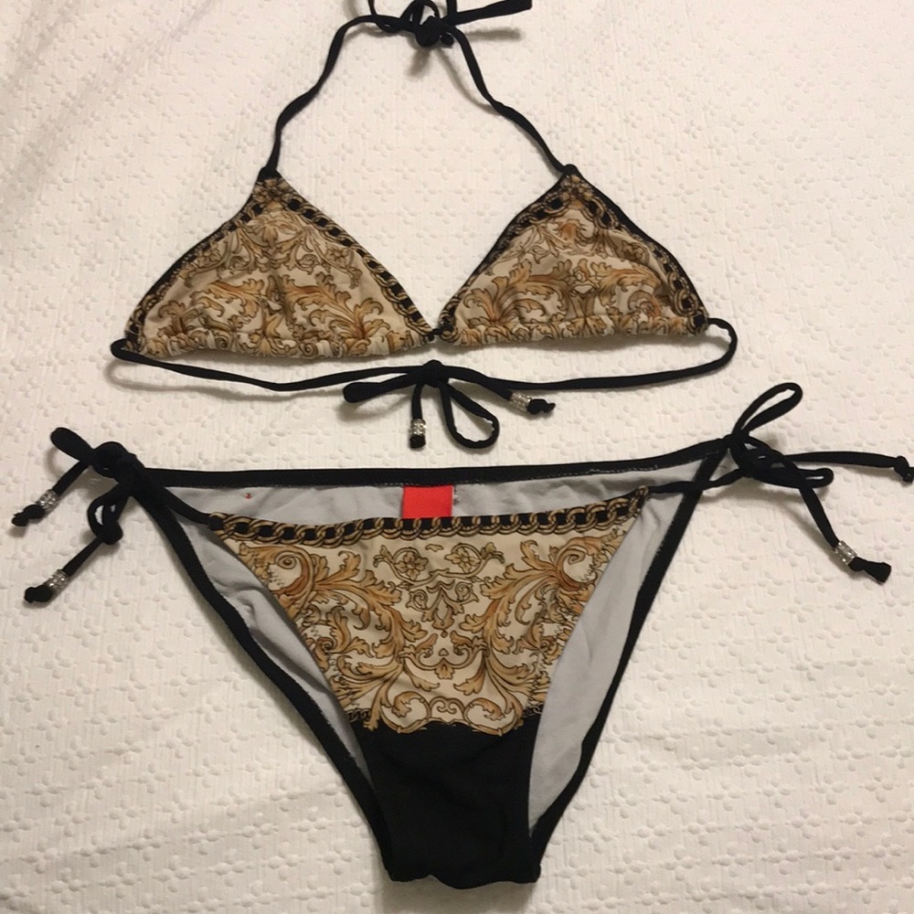 Red Carter String Bikini